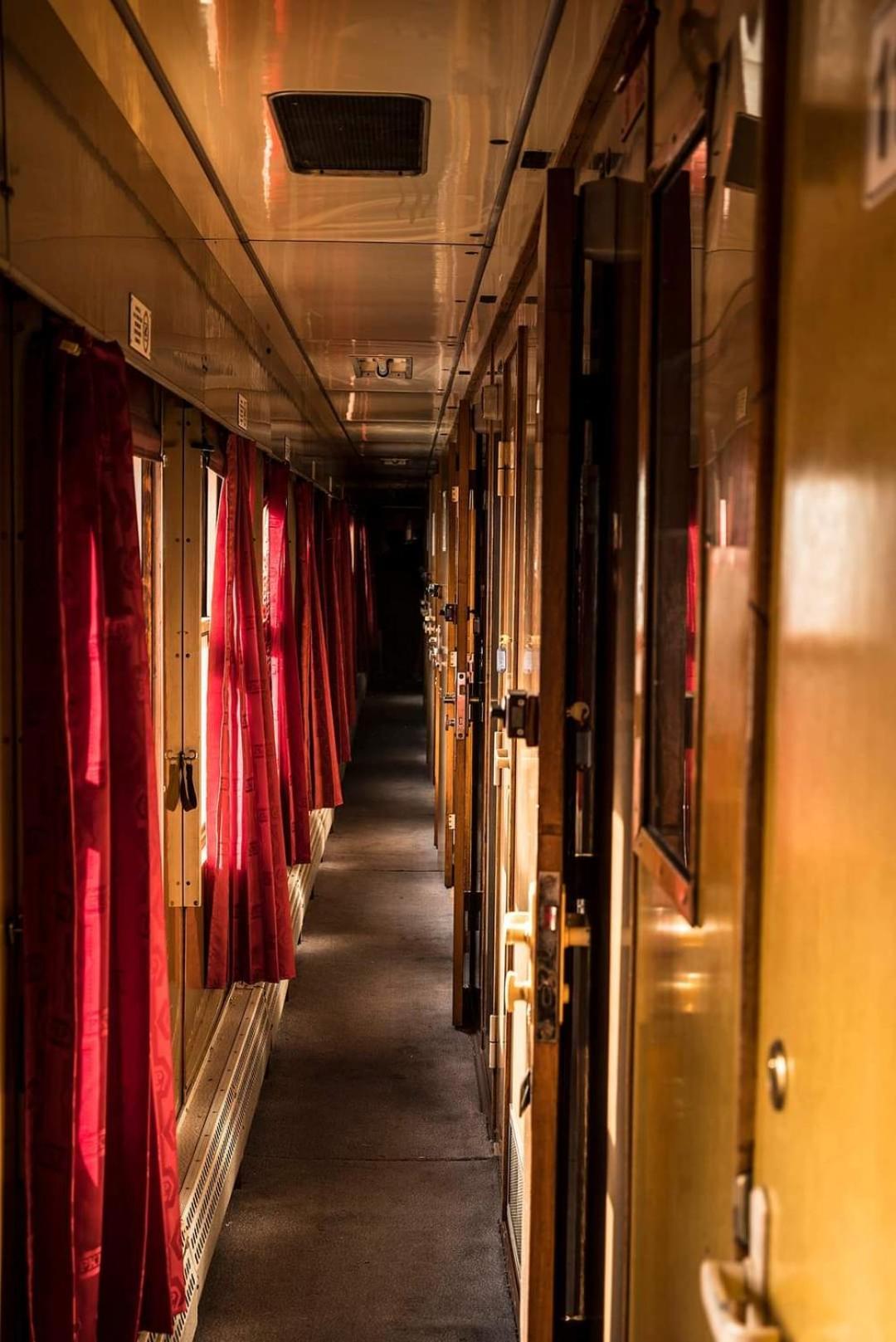 Hotel Wagony Sypialne W Muzeum Kolejnictwa Jaworzyna Slaska Exterior foto
